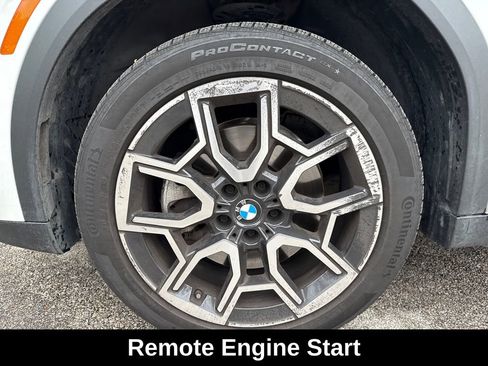 Used 2026 BMW X2 xDrive28i AWD/4WD image 11