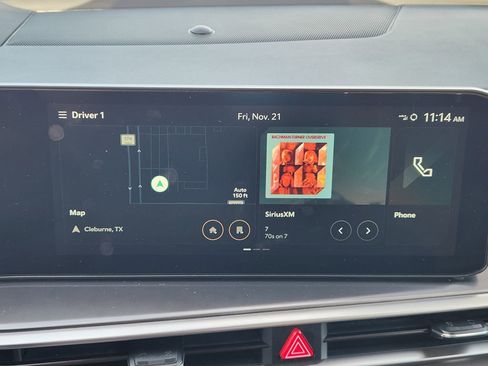 Used 2024 Kia Sorento S image 16