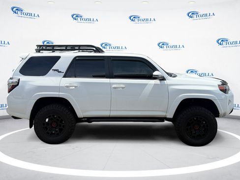 Used 2019 Toyota 4Runner 4WD image 6