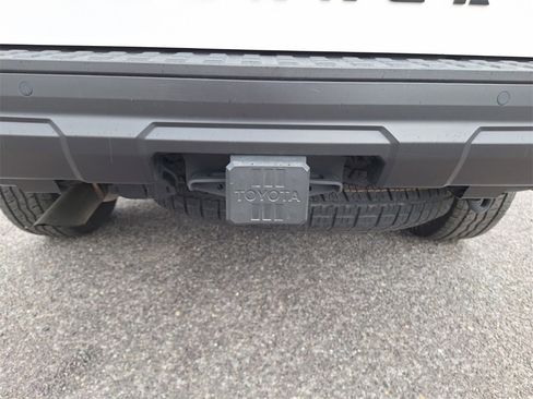 Used 2025 Toyota 4Runner TRD Off-Road image 15