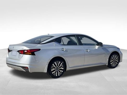 New 2026 Nissan Altima 2.5 SV FWD image 6