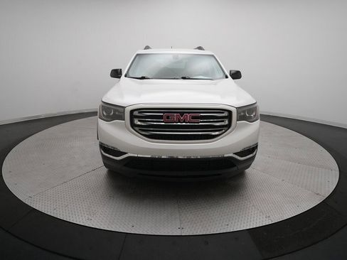 Used 2019 GMC Acadia SLT image 11