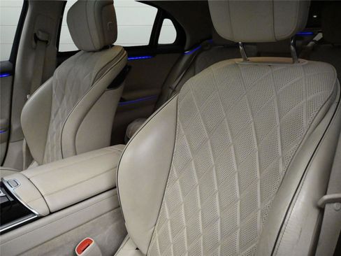 Used 2022 Mercedes-Benz S 580 S 580 image 14