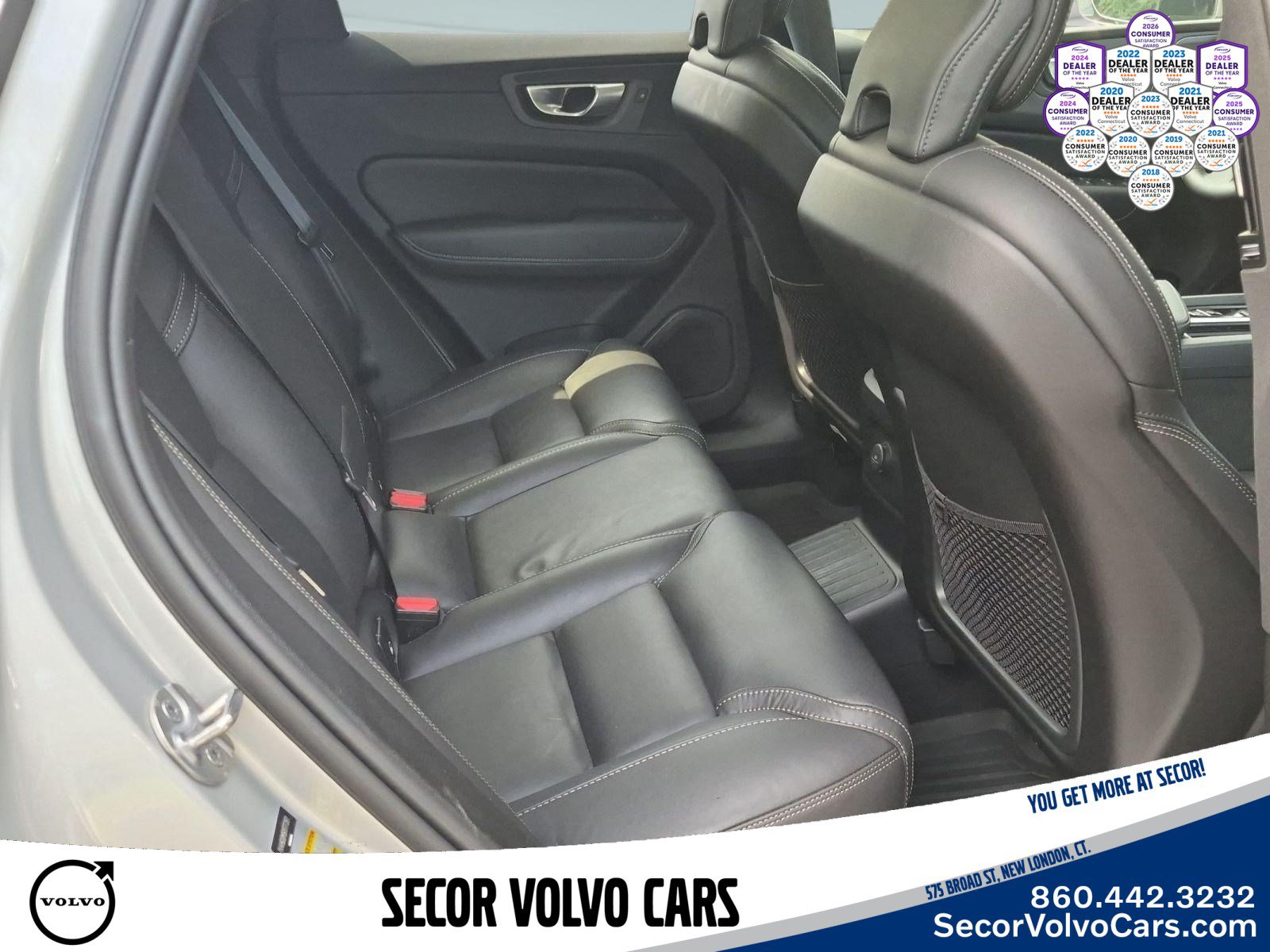 Used 2024 Volvo XC60 T8 Ultimate w/ Protection Package Premier AWD/4WD image 22