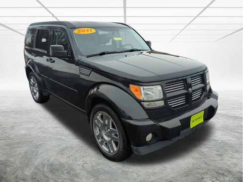 Used 2011 Dodge Nitro Heat image 8