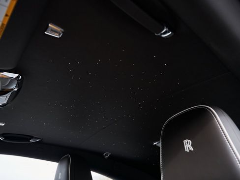 Used 2025 Rolls-Royce Spectre w/ Spectre Launch Package image 45