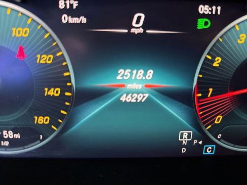 Used 2022 Mercedes-Benz GLC 300 4MATIC image 17
