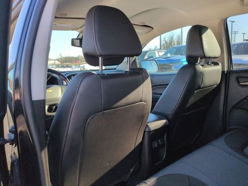 Used 2021 Chevrolet Colorado Z71 w/ Z71 Midnight Edition image 14