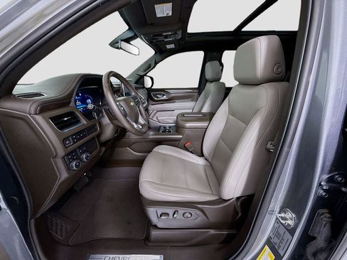 Used 2022 Chevrolet Tahoe LT AWD/4WD image 19