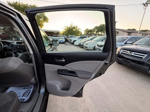 Used 2014 Honda CR-V LX image 28