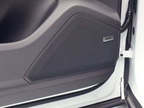 New 2026 Porsche Cayenne AWD/4WD image 13