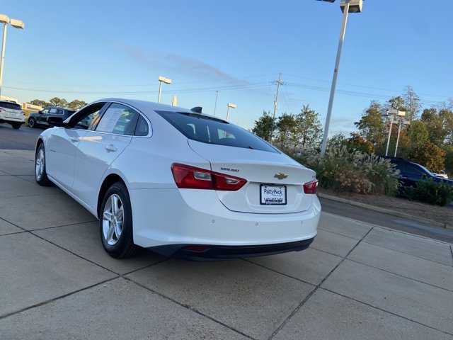 Used 2021 Chevrolet Malibu LS w/ Driver Confidence Package II FWD image 9
