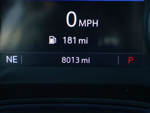 Used 2023 Buick Encore GX Essence w/ Experience Buick Package image 28