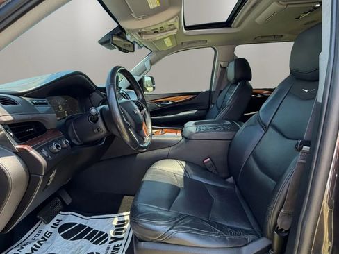 Used 2015 Cadillac Escalade ESV Premium AWD/4WD image 9
