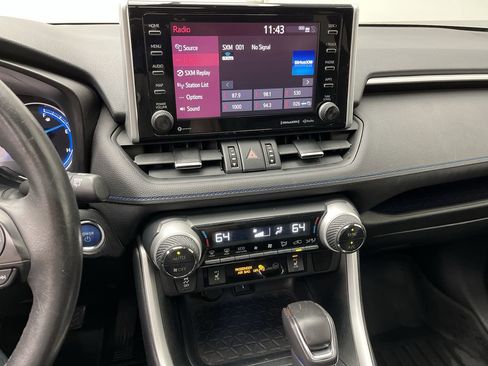 Used 2020 Toyota RAV4 XSE w/ XSE Grade Weather Package image 17