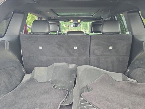 Used 2018 Jeep Grand Cherokee Overland AWD/4WD image 30