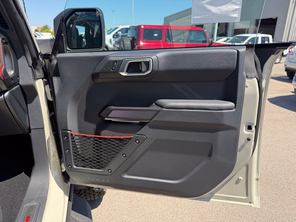 New 2026 Ford Bronco Raptor w/ Interior Carbon Fiber Pack AWD/4WD image 21