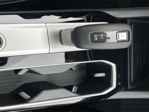 New 2026 Mitsubishi Outlander SE image 22