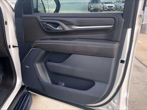 Used 2021 GMC Yukon Denali image 29