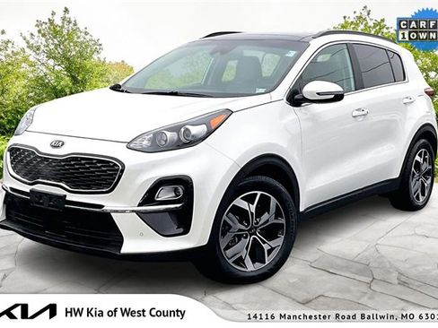 Certified 2022 Kia Sportage EX w/ EX Technology Package image 1