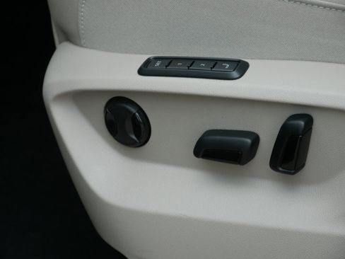 New 2026 Volkswagen Atlas SEL Premium R-Line image 4