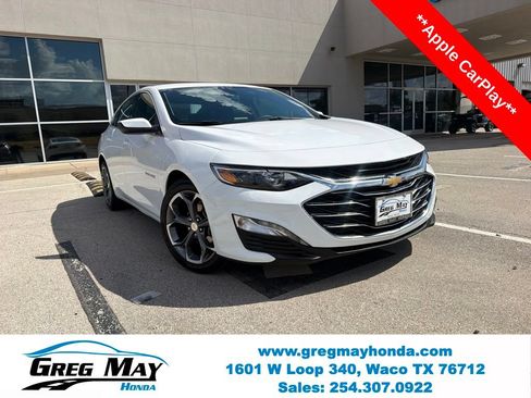 Used 2024 Chevrolet Malibu LT FWD image 1