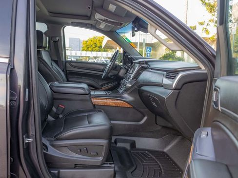 Used 2017 Chevrolet Tahoe Premier image 17