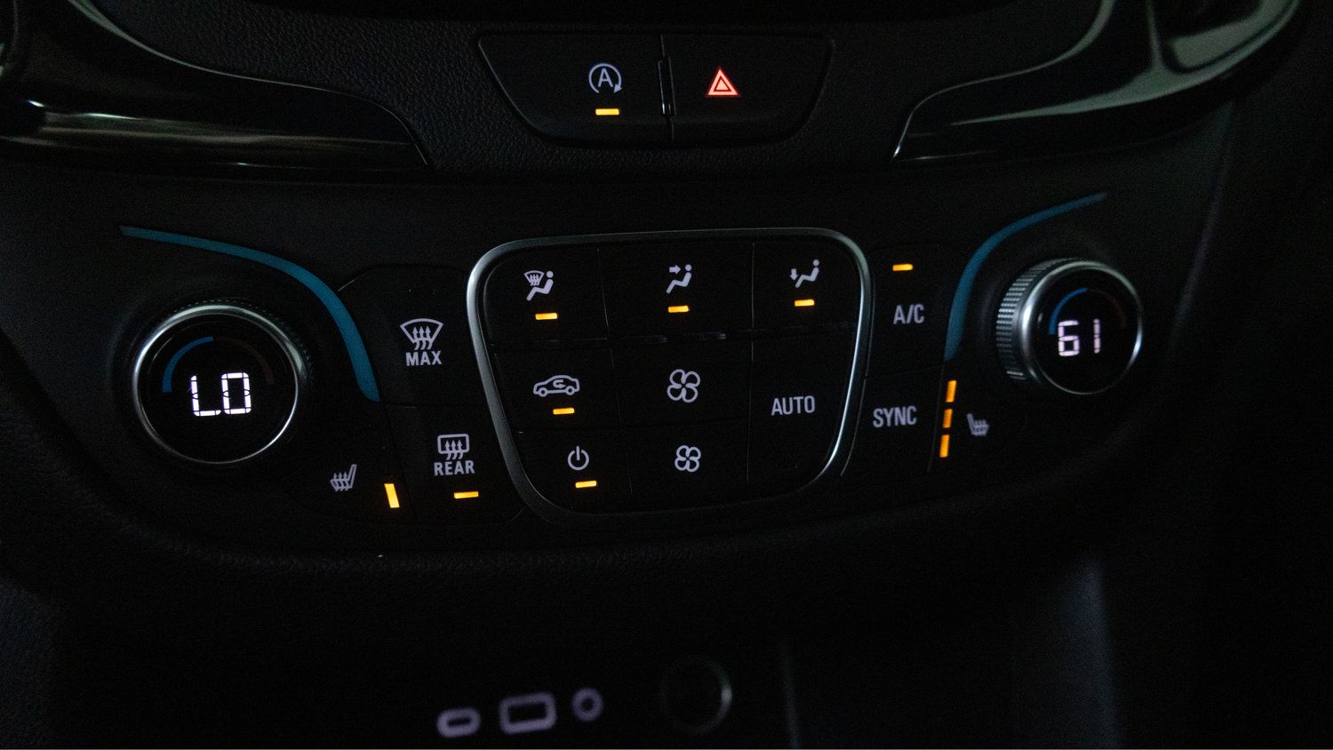 Used 2024 Chevrolet Equinox RS FWD image 13
