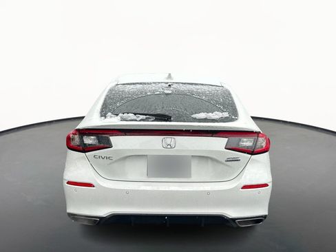 Used 2022 Honda Civic Sport Touring image 4