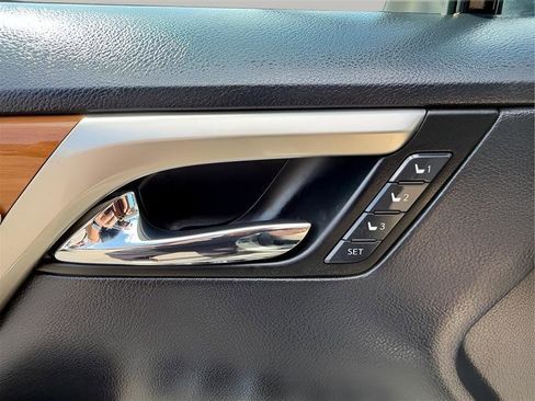 Used 2021 Lexus RX 450h AWD w/ Premium Package image 26