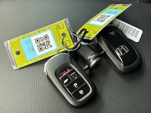 Certified 2026 Honda CR-V Sport image 38