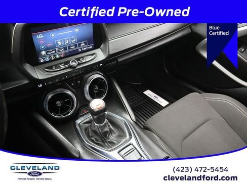 Used 2020 Chevrolet Camaro SS image 21