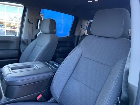 Used 2021 Chevrolet Silverado 1500 LT Trail Boss w/ Bed Protection Package image 17