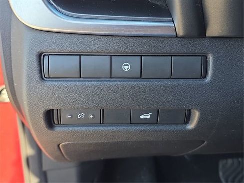 Used 2021 Nissan Rogue SV w/ Premium Package image 26