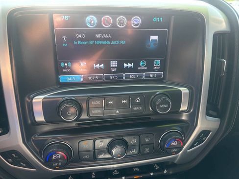Used 2017 GMC Sierra 1500 SLT w/ SLT Premium Package AWD/4WD image 15