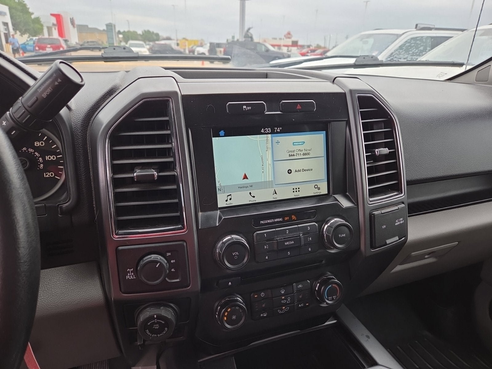 Used 2017 Ford F150 XLT w/ Equipment Group 302A Luxury AWD/4WD image 10
