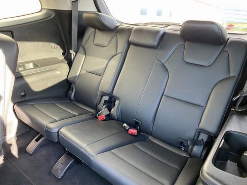 Used 2022 Kia Telluride EX w/ EX Premium Package image 14
