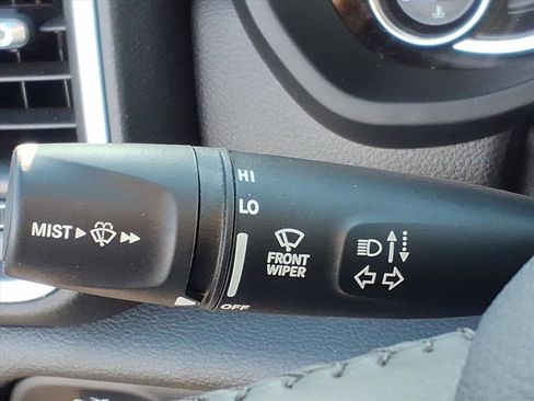 Used 2021 RAM 1500 Big Horn image 15