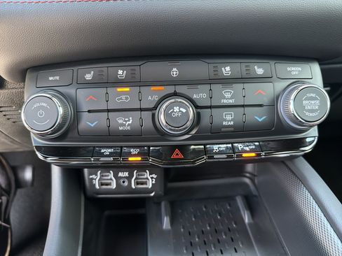 Used 2026 Dodge Durango GT AWD/4WD image 36