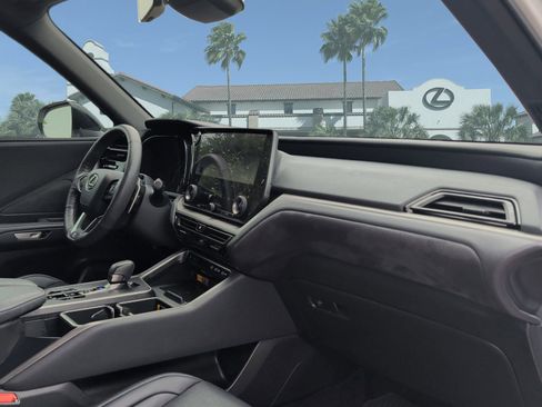 Certified 2025 Lexus TX 500h AWD w/ Technology Package image 29