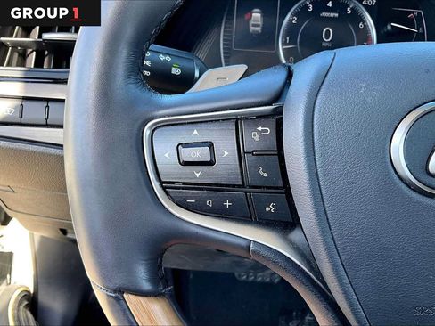 Used 2024 Lexus ES 350 w/ Technology Package FWD image 21