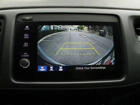 Used 2019 Honda HR-V Sport image 38