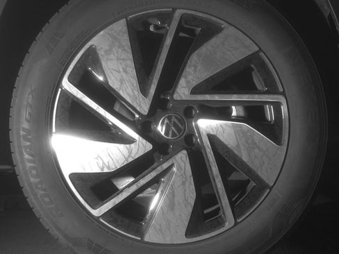 Used 2026 Volkswagen Atlas SE FWD image 16