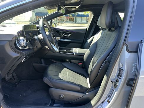 Used 2023 Mercedes-Benz EQE 350+ 4MATIC Sedan image 19