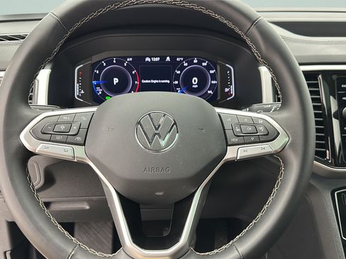 Used 2022 Volkswagen Atlas Cross Sport SEL AWD/4WD image 17