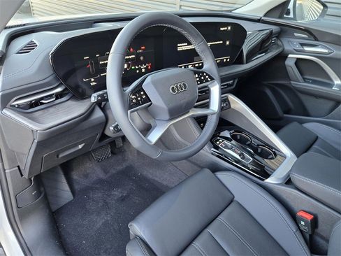 New 2025 Audi Q5 Premium Plus image 19