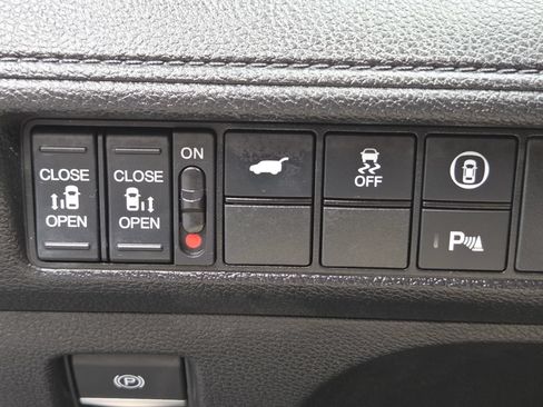 Certified 2024 Honda Odyssey Elite image 37