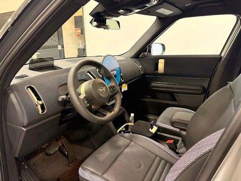 Used 2025 MINI Cooper Countryman S image 11