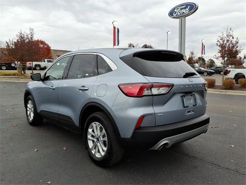 Used 2022 Ford Escape SE w/ Convenience Package image 7