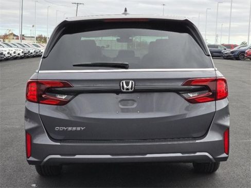 New 2026 Honda Odyssey EX-L image 9
